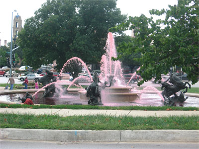 We were passing by the Nichols Fountain on the Plaza this weekend and when I 